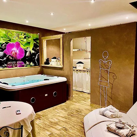 アパート One Bedroom With Shared Pool Jacuzzi And Enclosed Garden At 2 Km Away From The